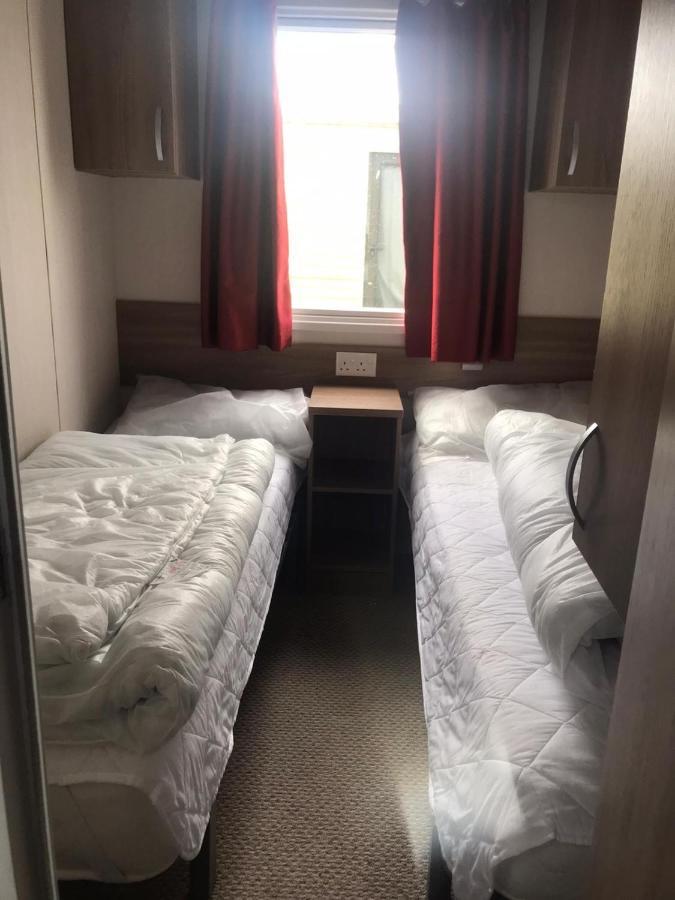 Swift Loire Hotel Jaywick Sands Екстериор снимка
